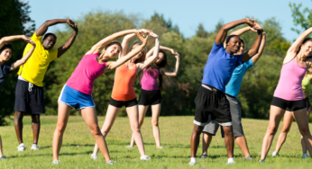 Happy together: The benefits of exercising with others