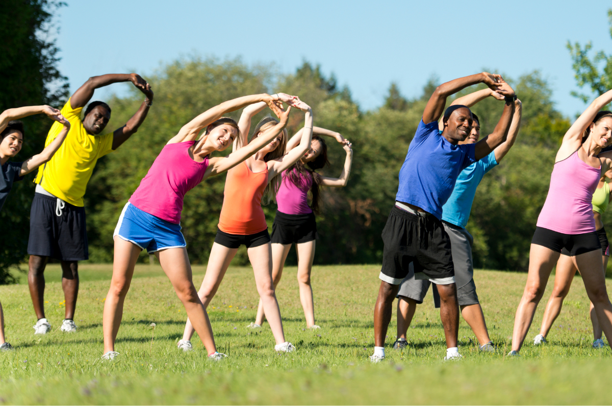 Exercising-with-others1.png